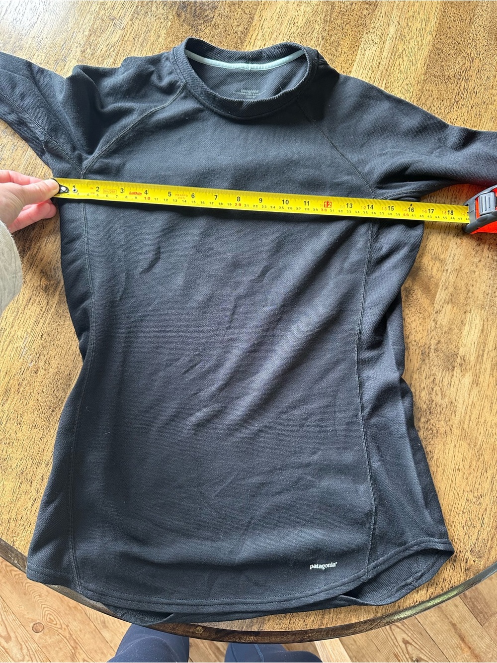 Patagonia Performance Base Layer Black Long Sleeve Crew Neck Top - Picture 7 of 10